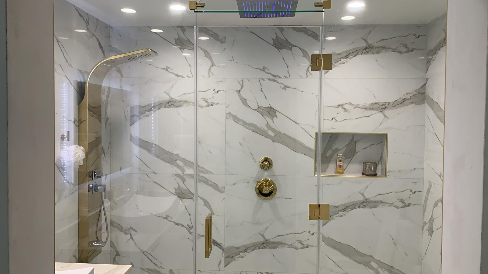 Nice bathroom